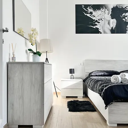 The Lake-side Corner * Комо