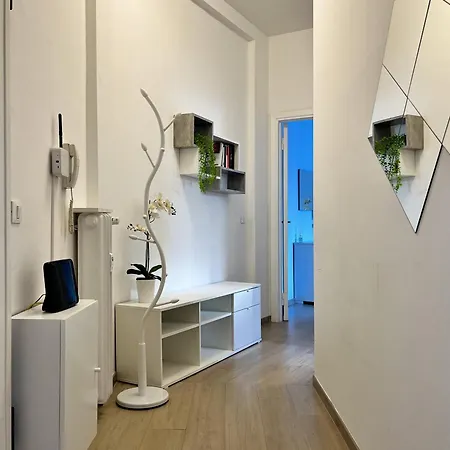 The Lake-side Corner Апартаменты *