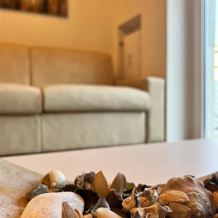 The Lake-side Corner Lejlighed